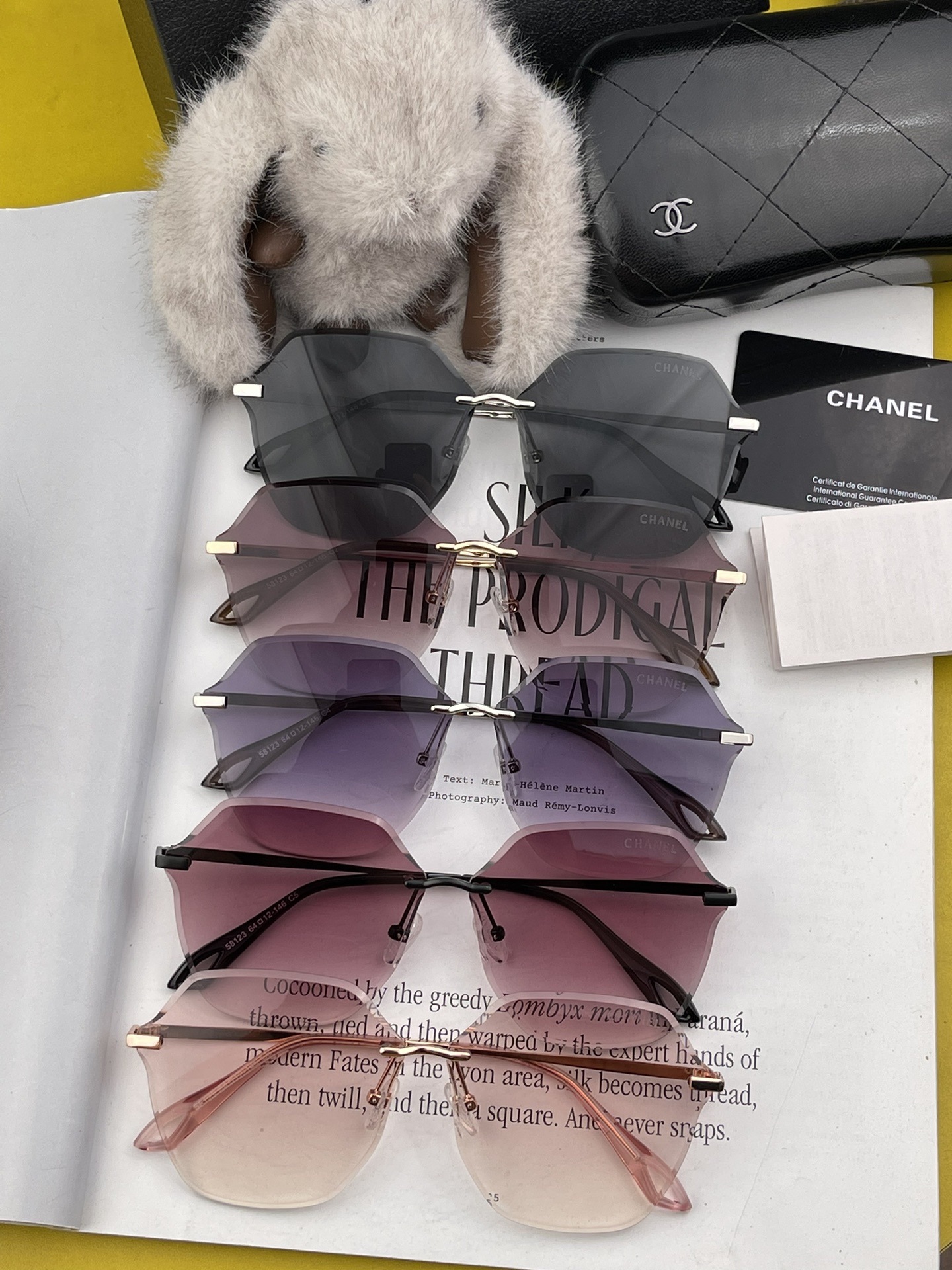 TOP CHANEL Nylon Polarized Sunglasses - 5 Colors