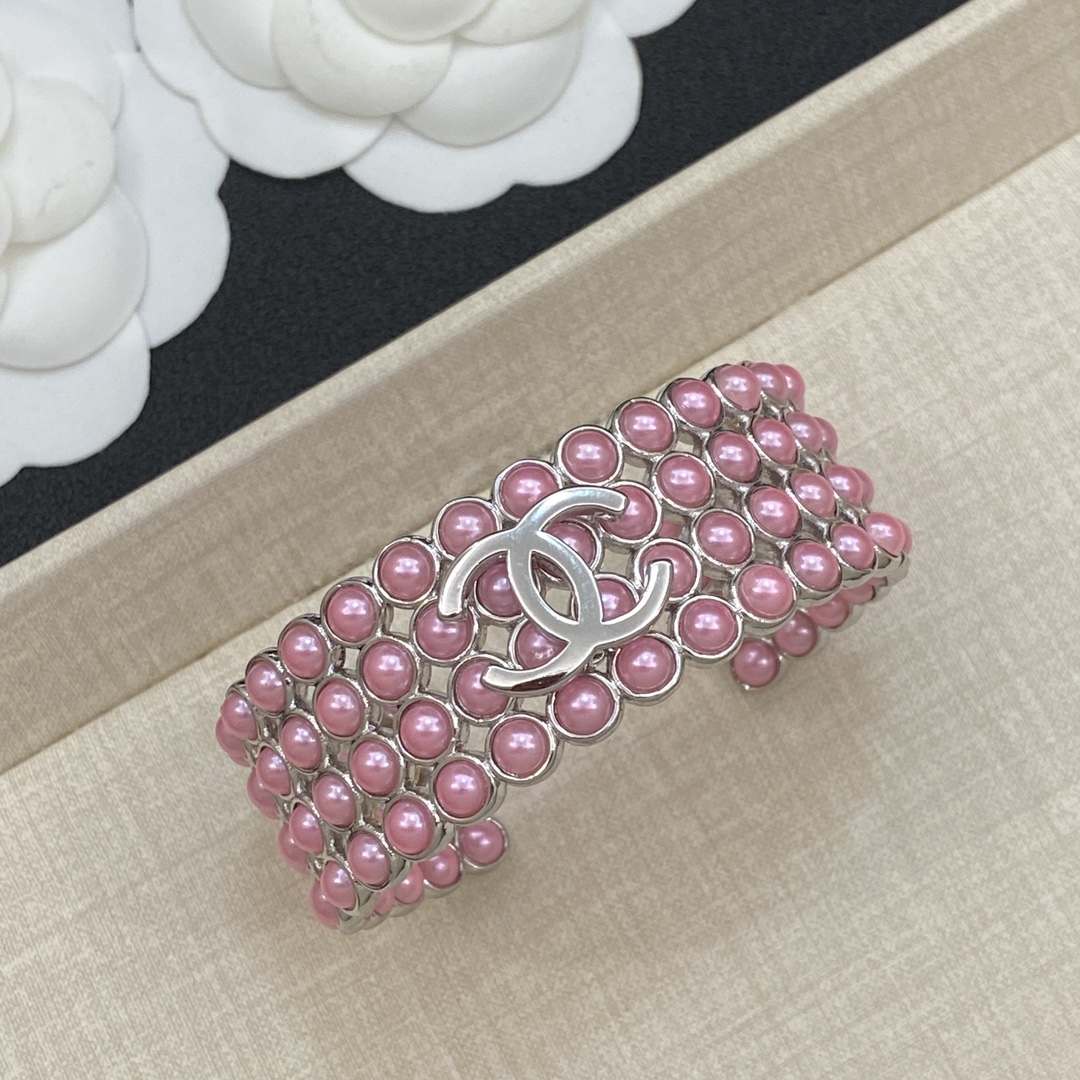 TOP CHANEL Bracelet - 2 Colors