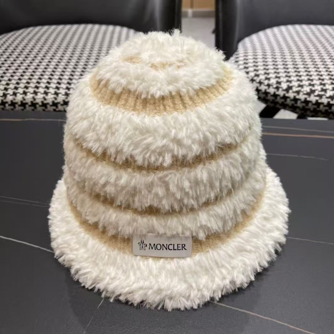 MONCLER Knitted striped bucket hat(Replica)