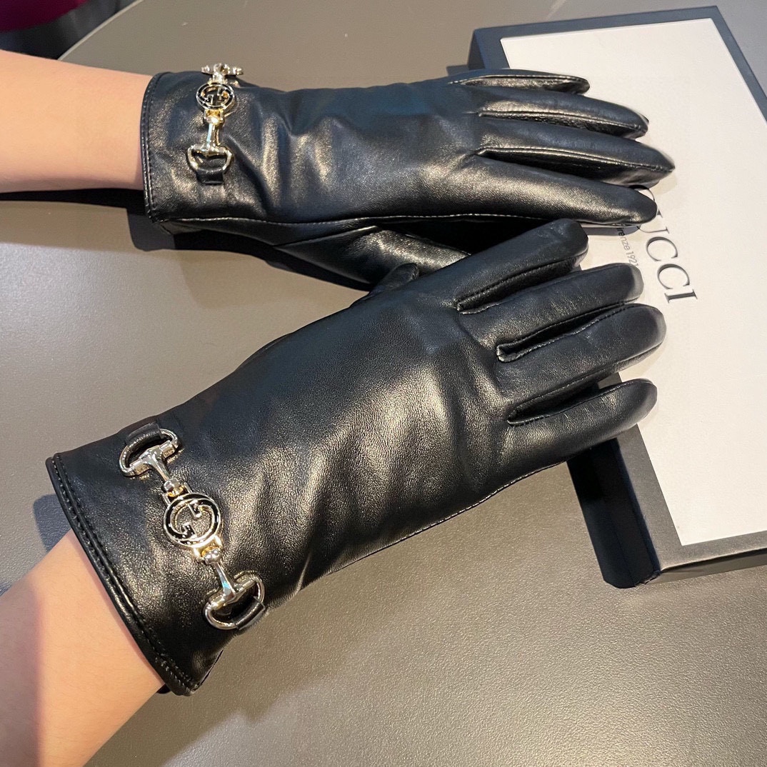 TOP GUCCI Women's Sheepskin Gloves - Black