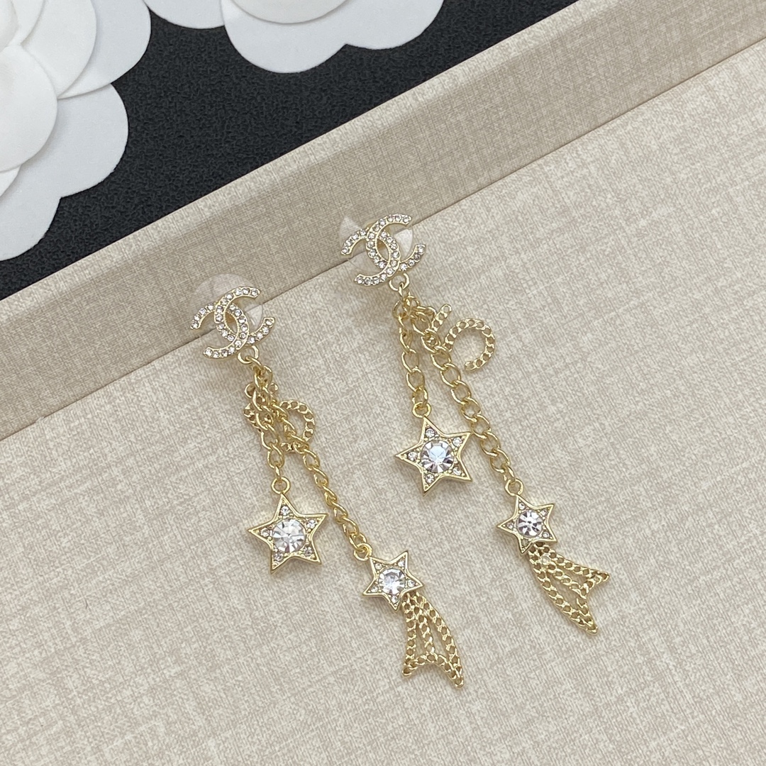 TOP CHANEL Earrings - 2 Color