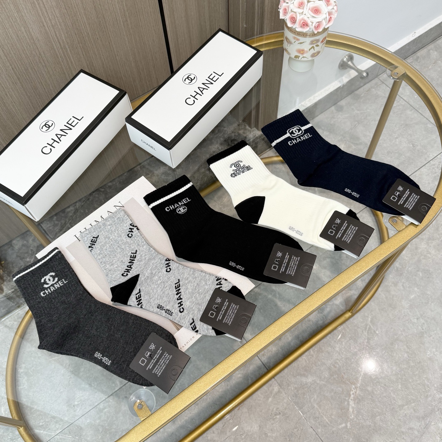 TOP CHANEL Socks - 5 Pieces as a Set