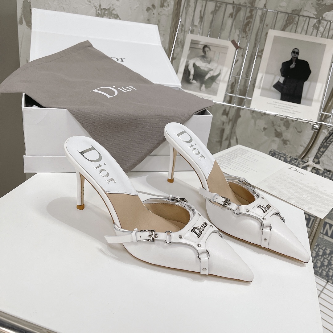 TOP Christian Dior CD Logo Leather Sandals - White