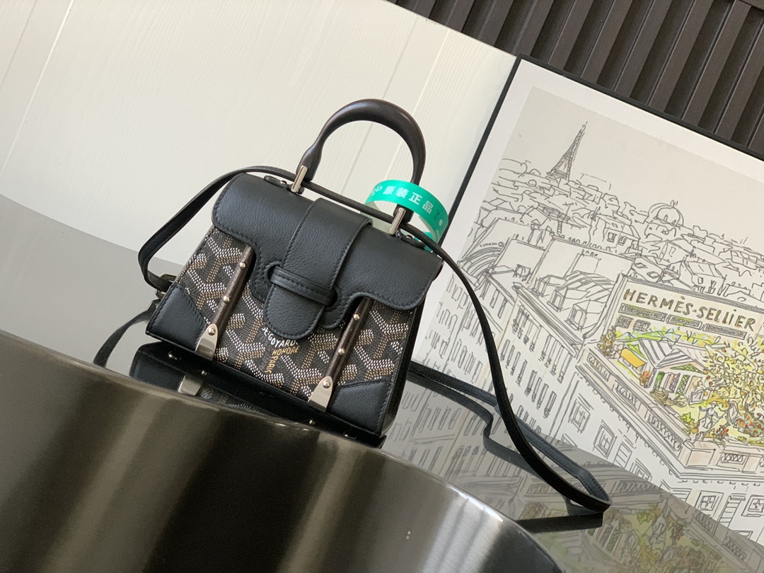 TOP Goyard Saigon Nano Bag 11.5  x 7 x 14.5 cm  - Black