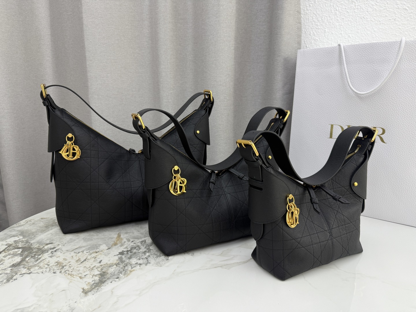 TOP Christian Dior Dior Voyage  Bag Cowhide 3 Sizes - Black
