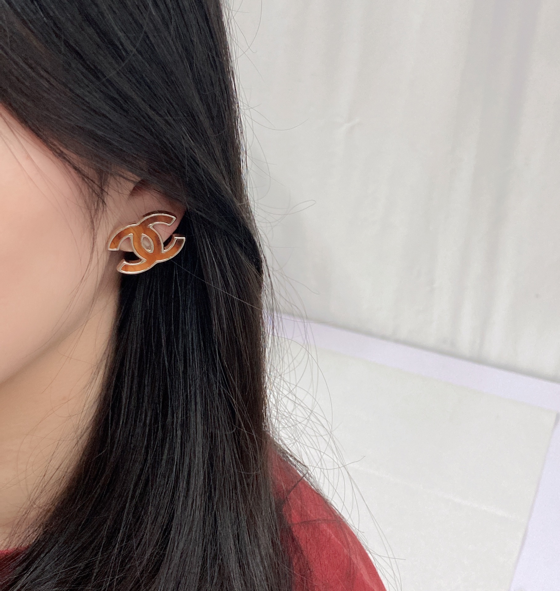 TOP CHANEL Dounble C Earrings