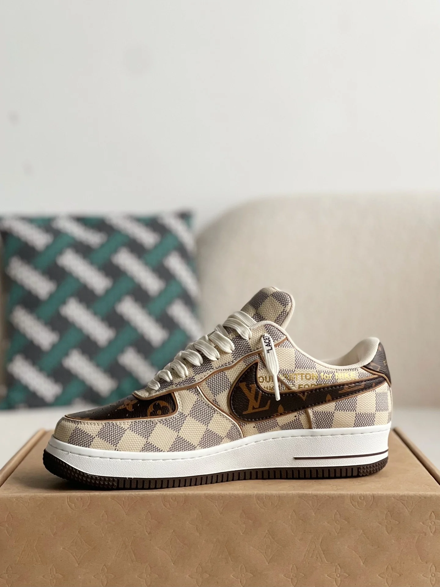 AAAShoes Checkered Monogram Low Top Casual Sneakers Vintage Brown Plaid Streetwear Skate Shoes Unisex Fashion Platform Sneakers