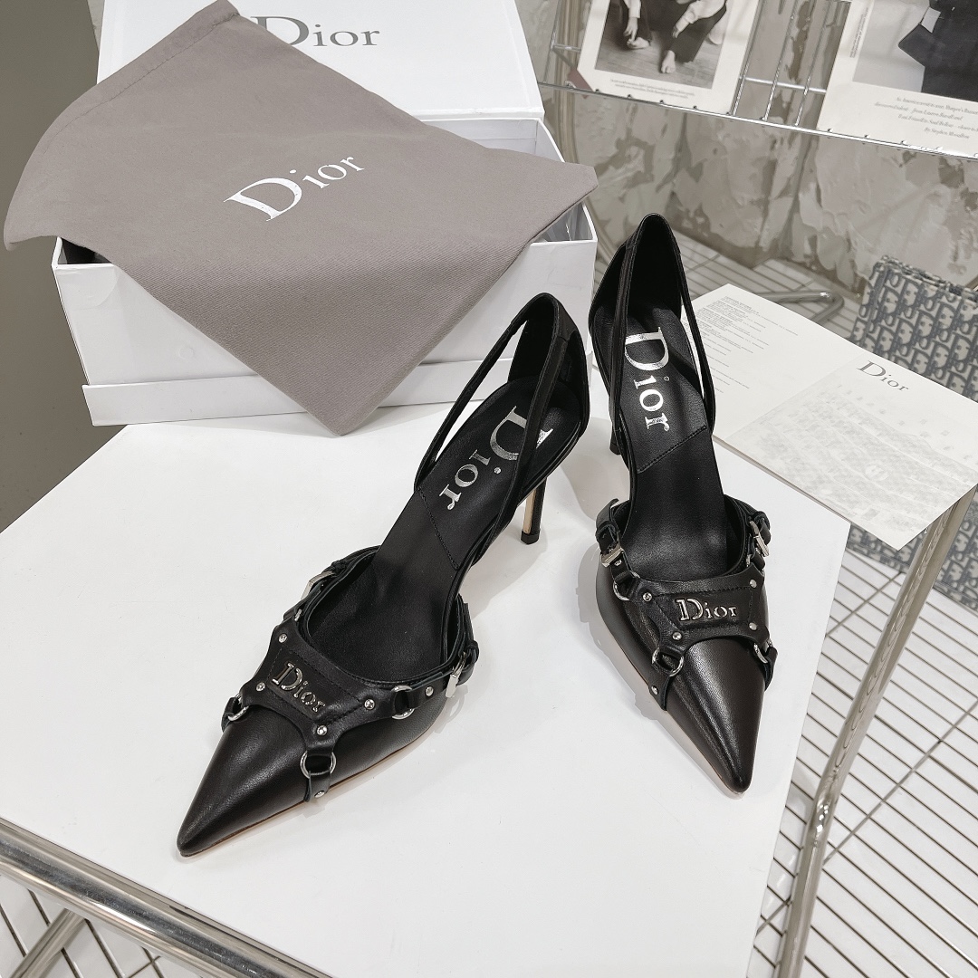 TOP Christian Dior CD Logo Leather Pump - Black