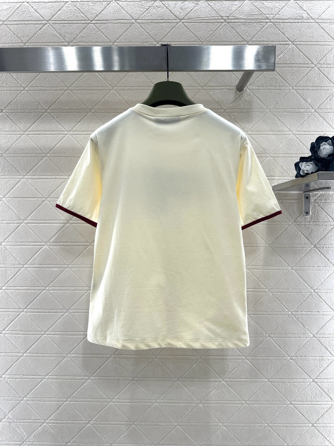 TOP GUCCI T-Shirt - Beige