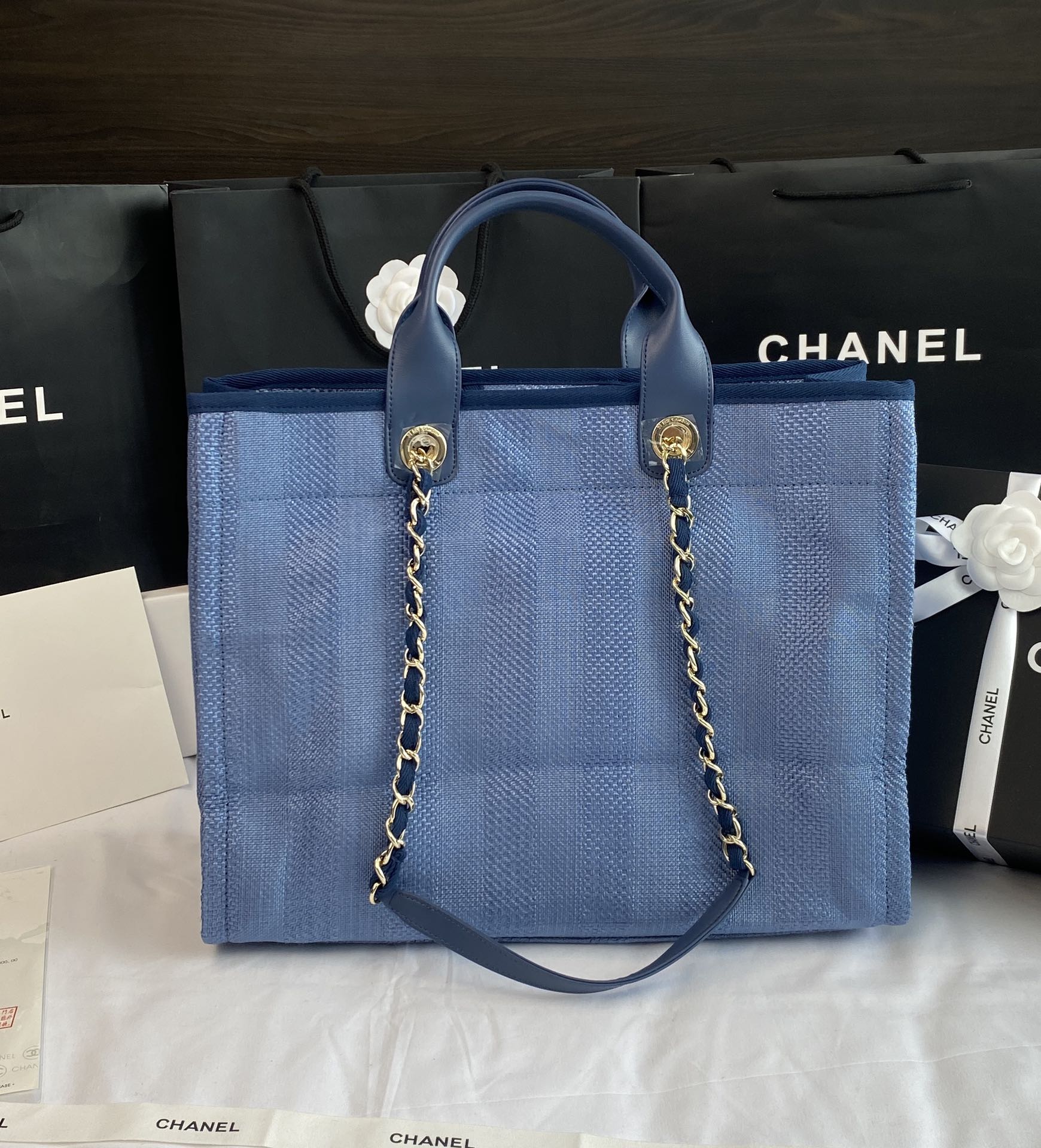 TOP CHANEL Deauville Tote - Blue