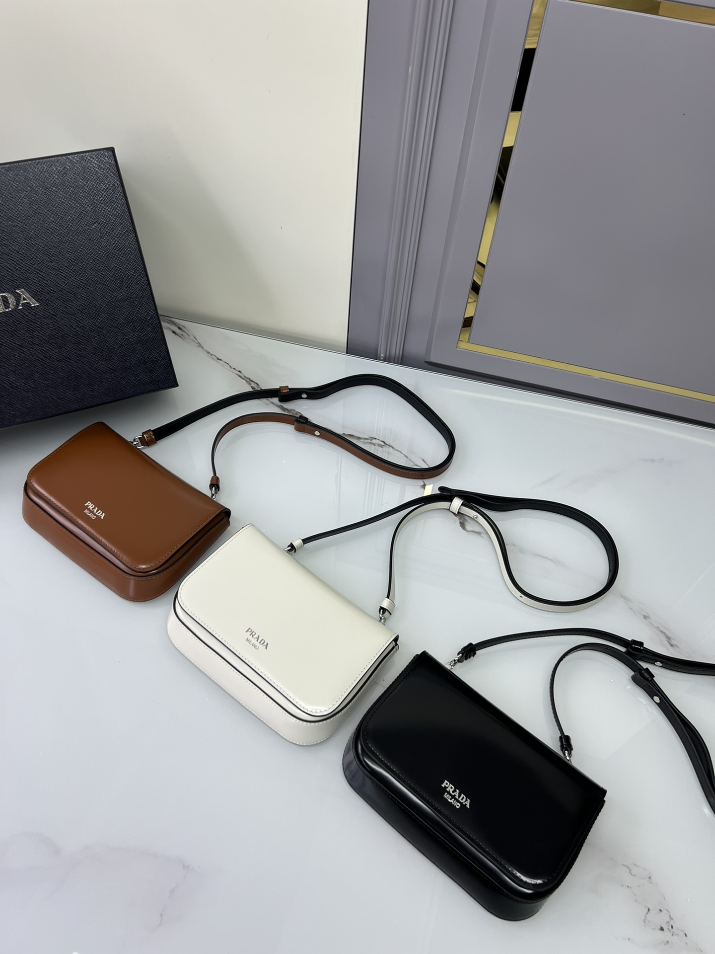 TOP PRADA Bright - Faced Leather Crossbody Bag 18x12.5x2.5cm - 3 Colors