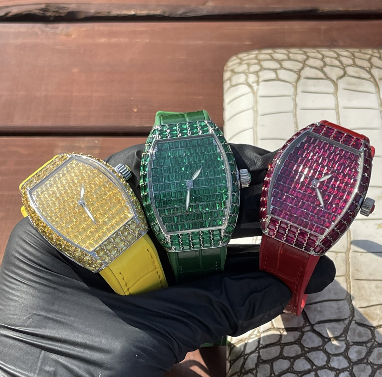 TOP Franck Muller Women's Watch 42.3mm x 9.9mm - 3 Colors