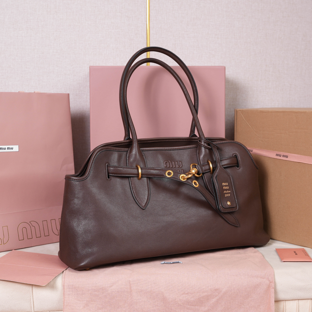 TOP Miu Miu Aventure Nappa Bag 44x22.5x14.5cm - 2 Color