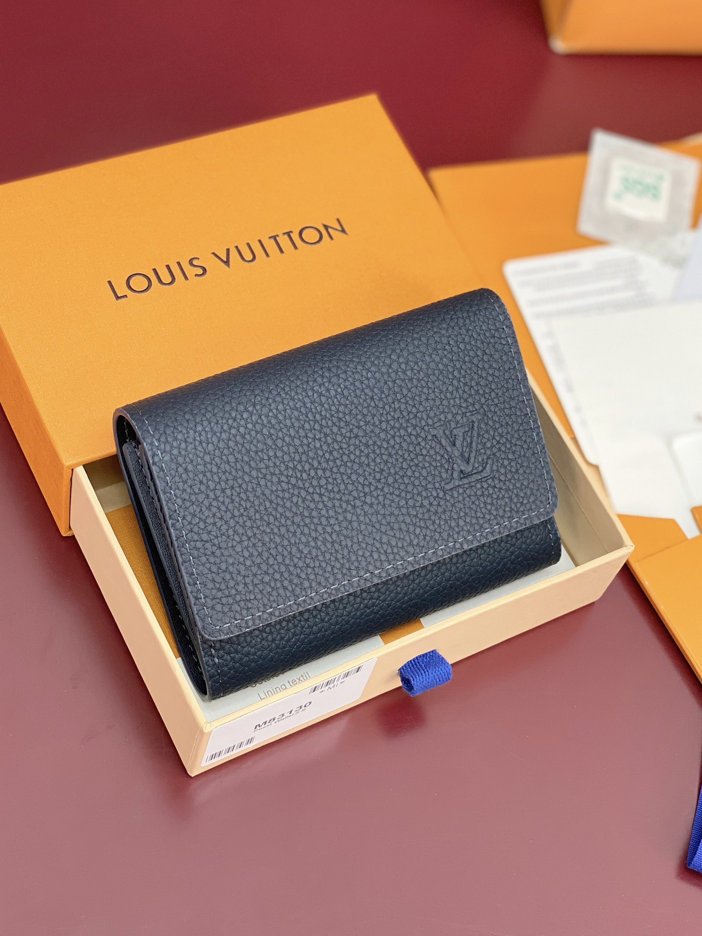 TOP Louis Vuitton LV Victor Wallet Cowhide 11.5x9x2.5cm - Navy Blue