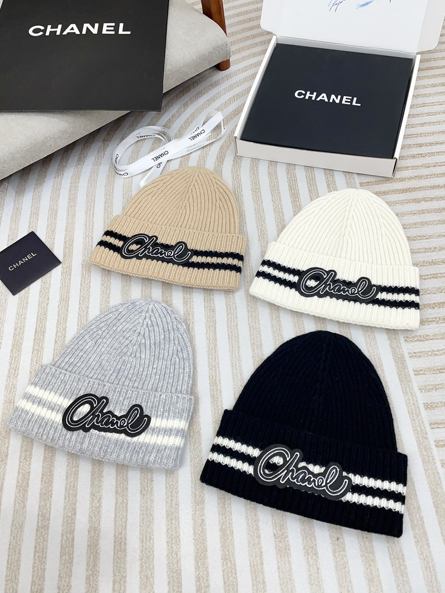 TOP CHANEL Cashmere Hat - 4 Color