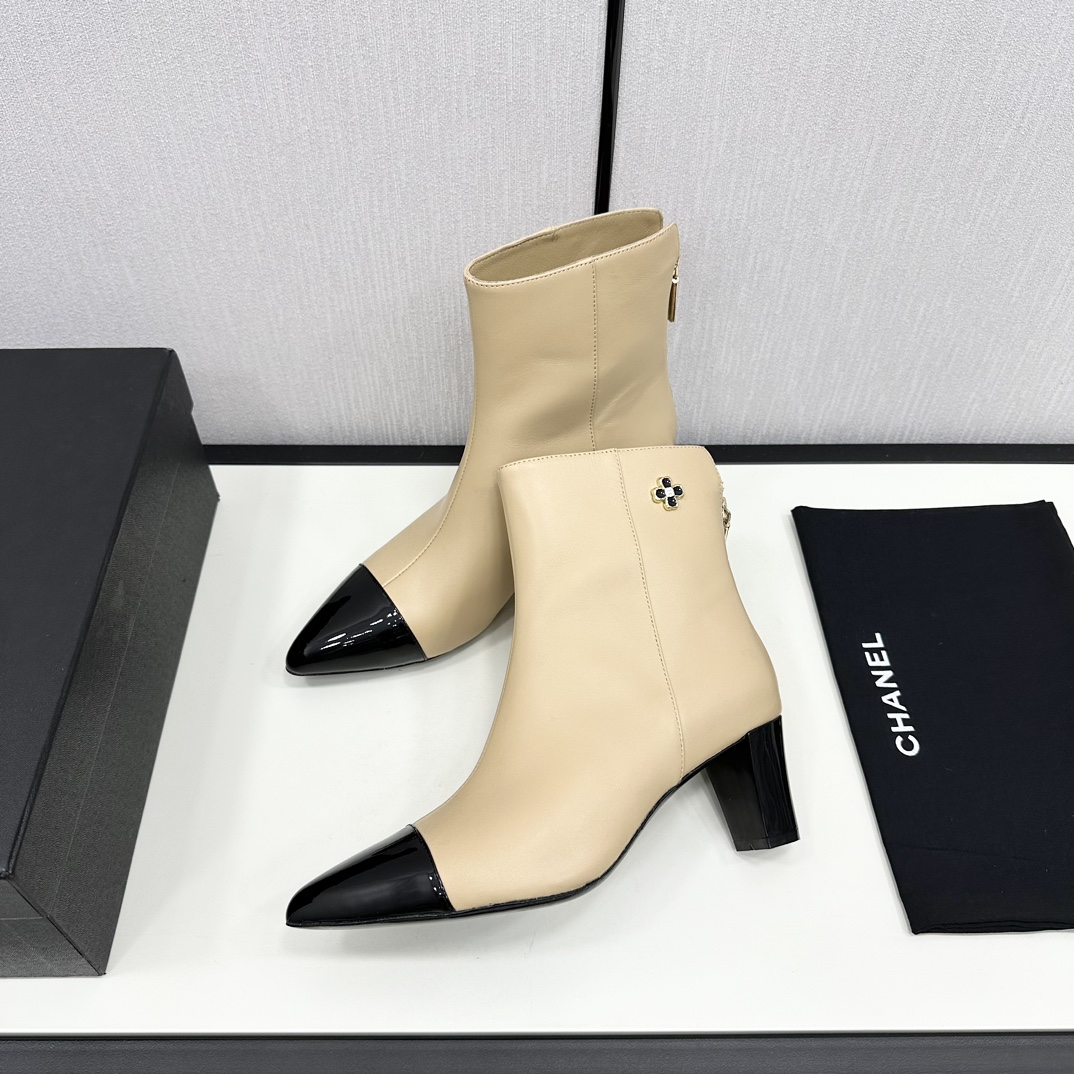 TOP CHANEL High Heel Short Boots - 3 Color