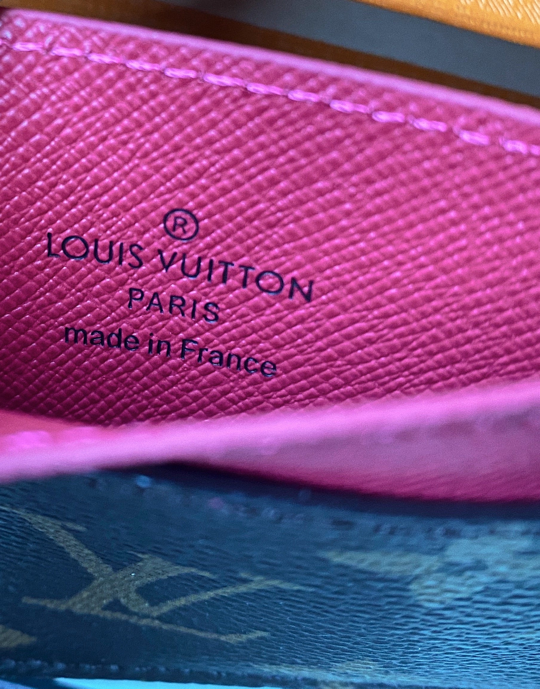 TOP Louis Vuitton LV LV Card Holder