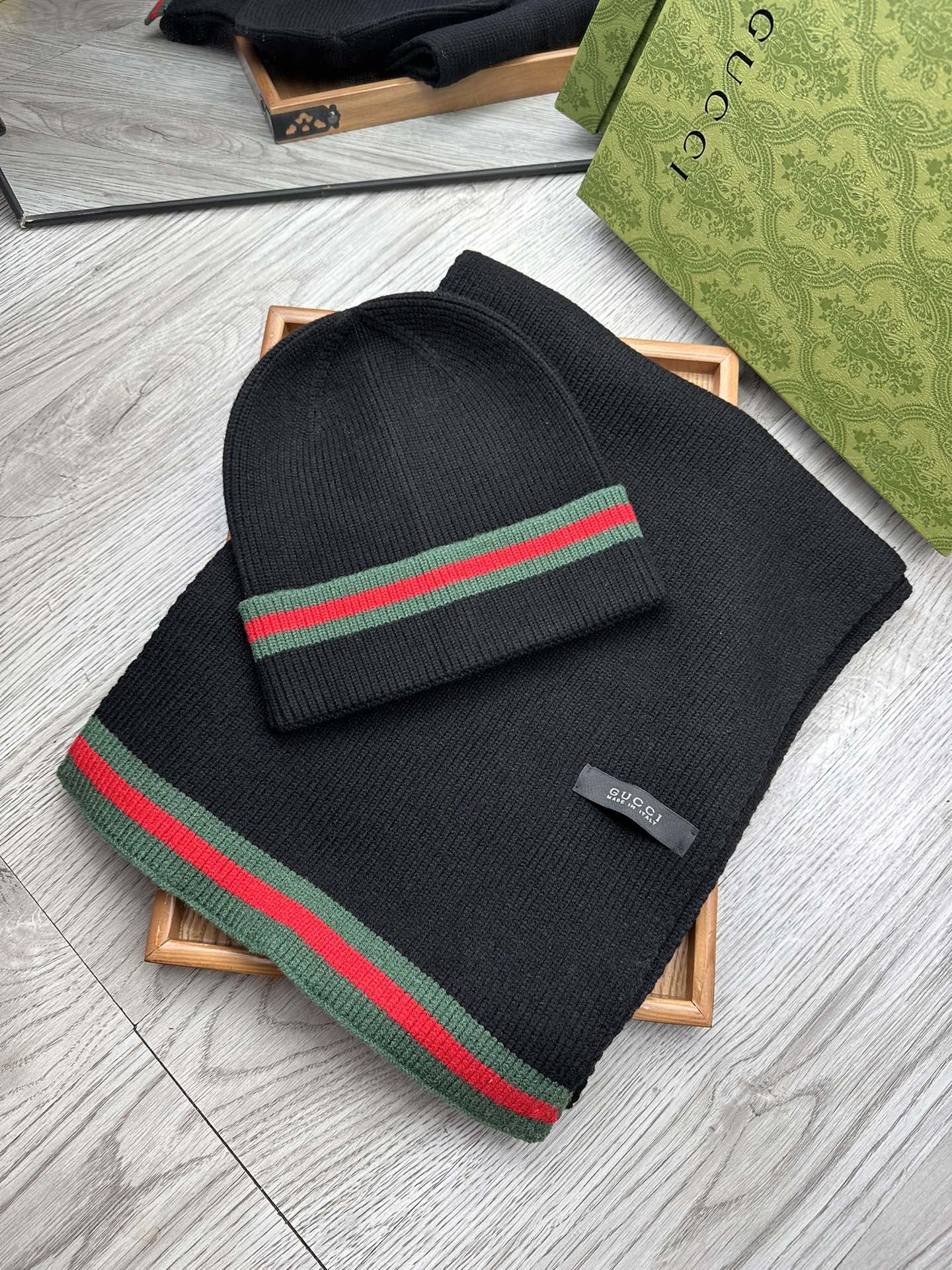 TOP GUCCI Knitted Hat Sets - 3 Colors