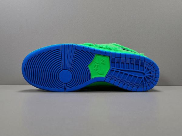 Dunk SB Low “Green Bear”× Grateful Dead (Replica)