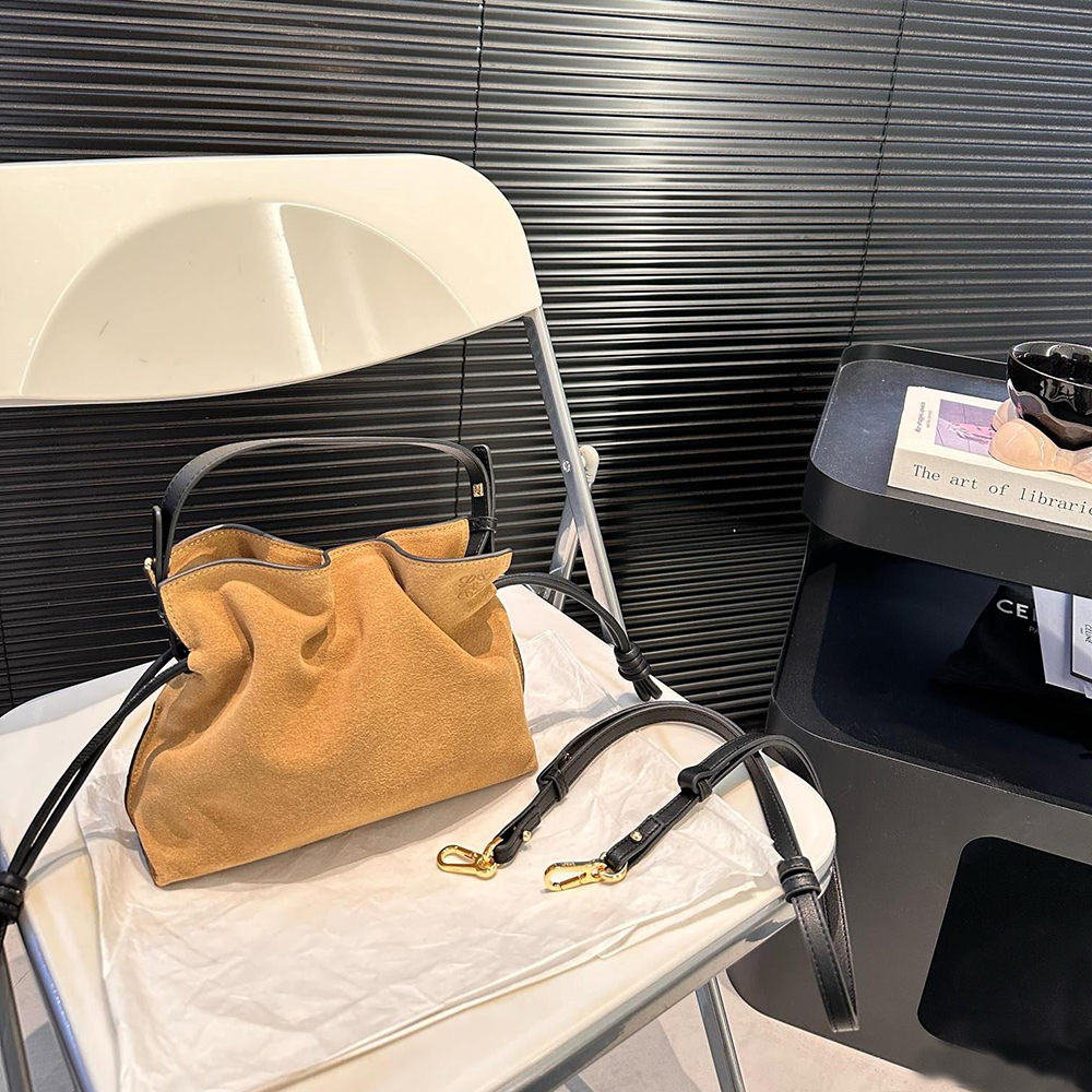 LOEWE Suede Anagram handbag (Replica)