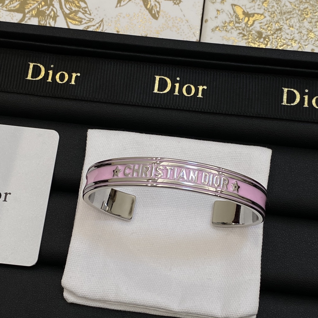 TOP Christian Dior Letters Open Bracelet - Silver & Pink