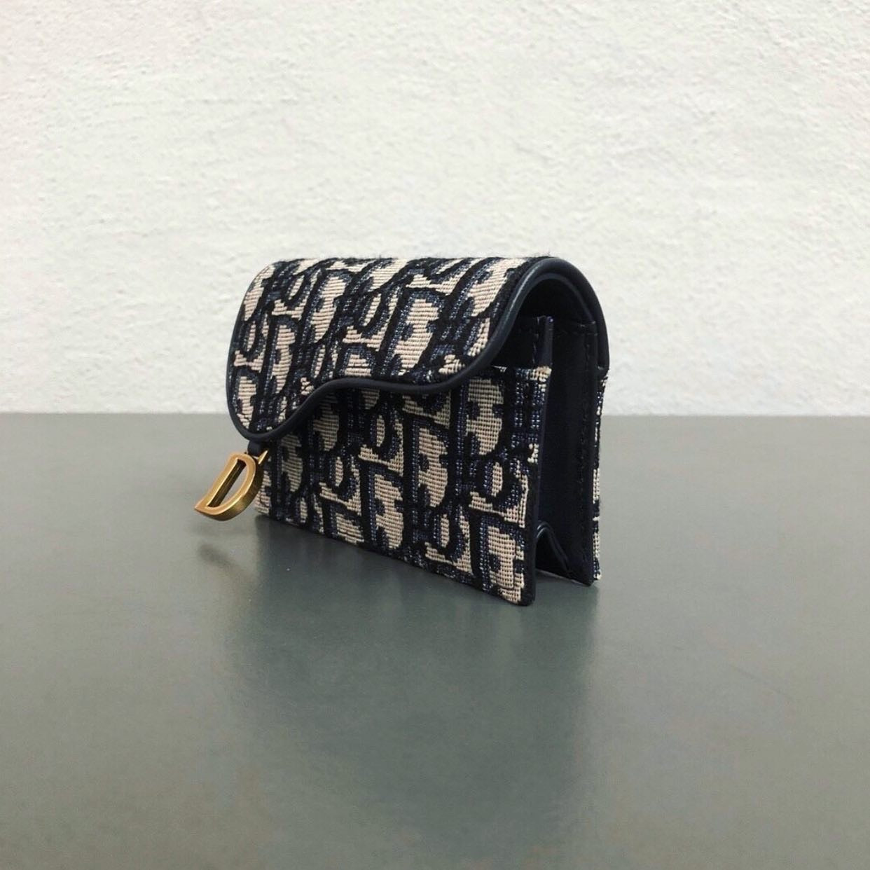 TOP Christian Dior Saddle Lotus Wallet