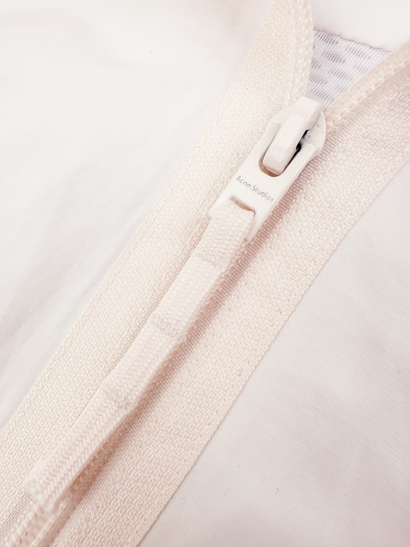 Acne Studios 1996刺绣徽标外套