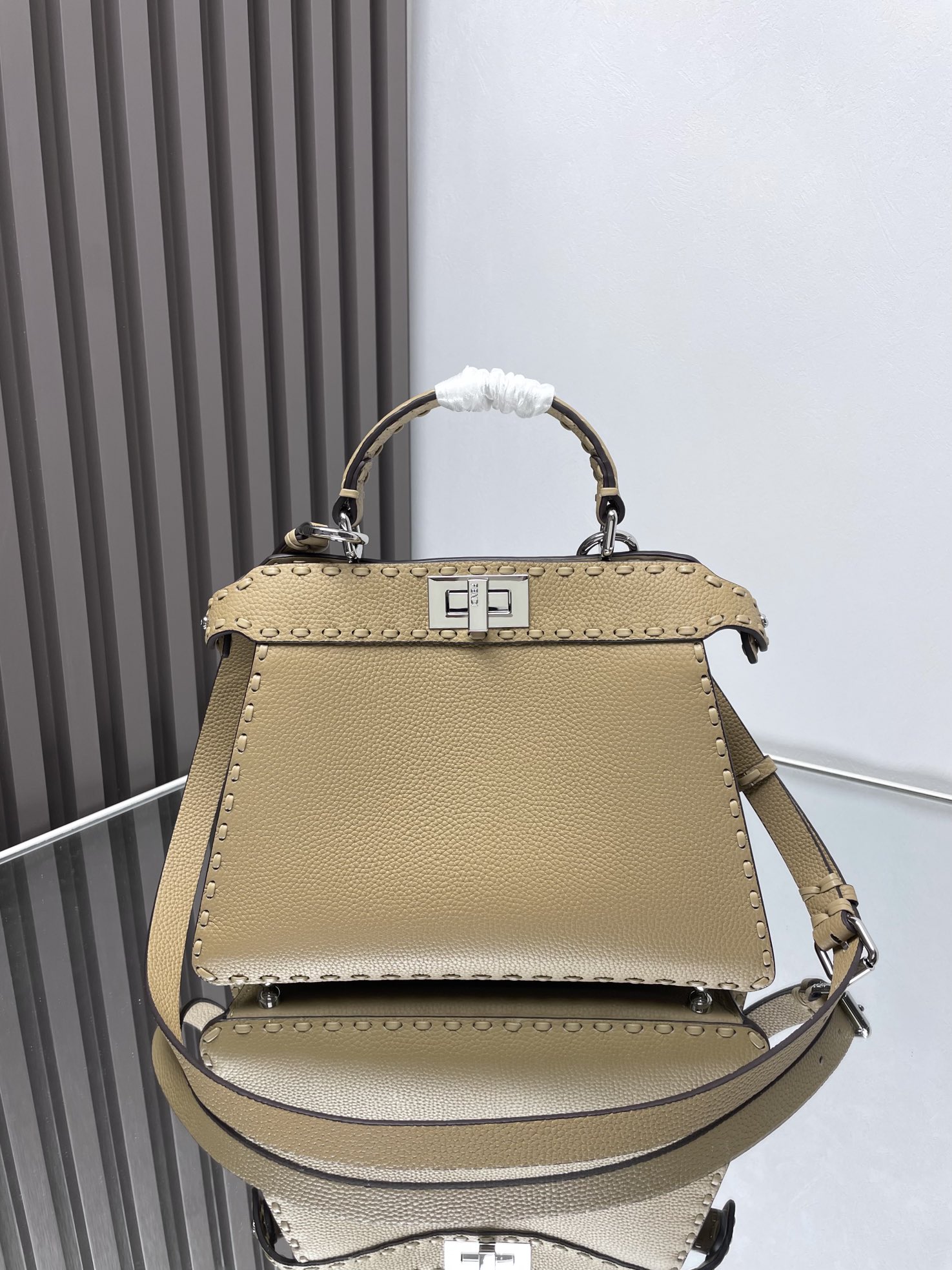 TOP FENDI Peekaboo  ISeeU Bag Small 27*21*11cm -Khaki