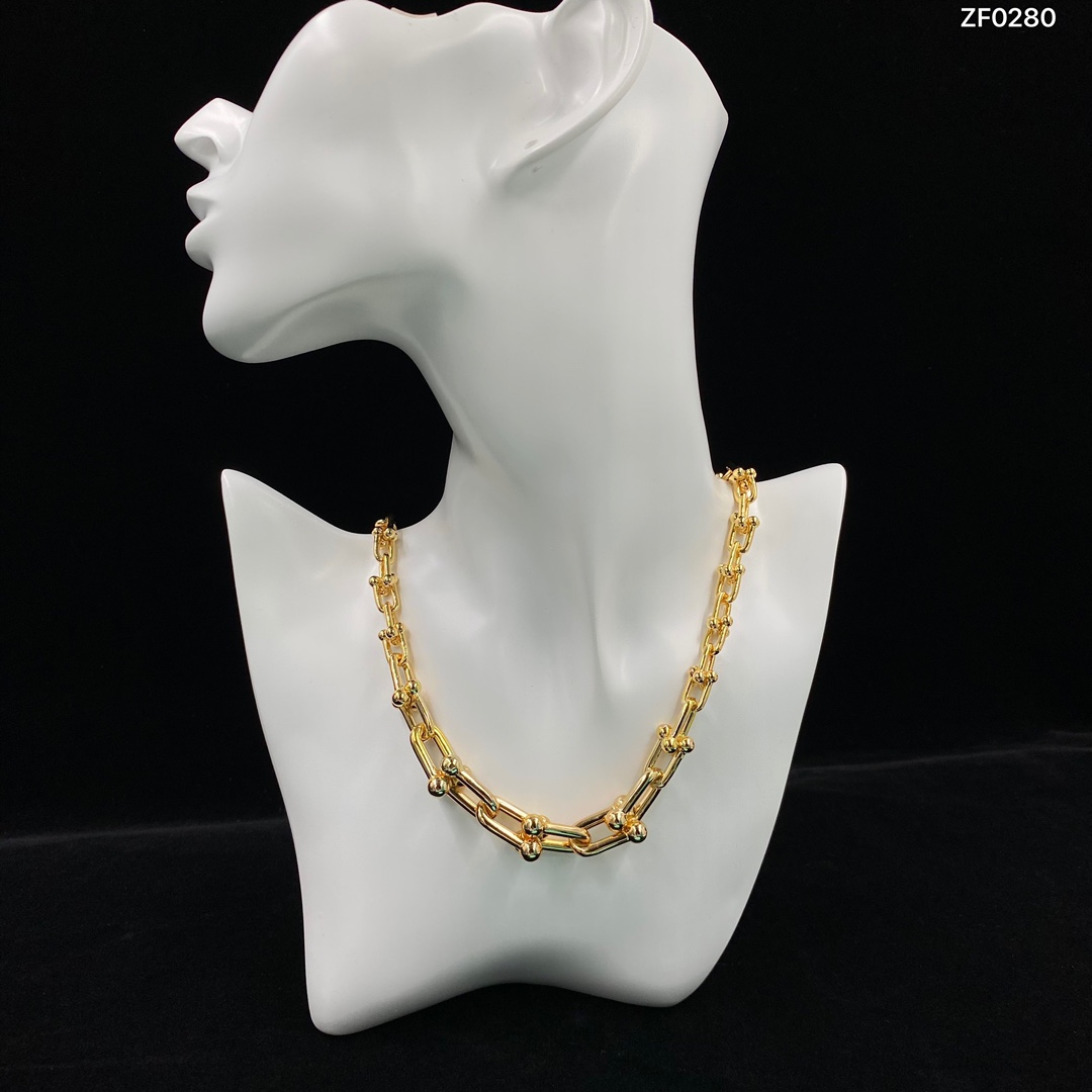 TOP Tiffany & Co. Bold Graduated Link Necklace