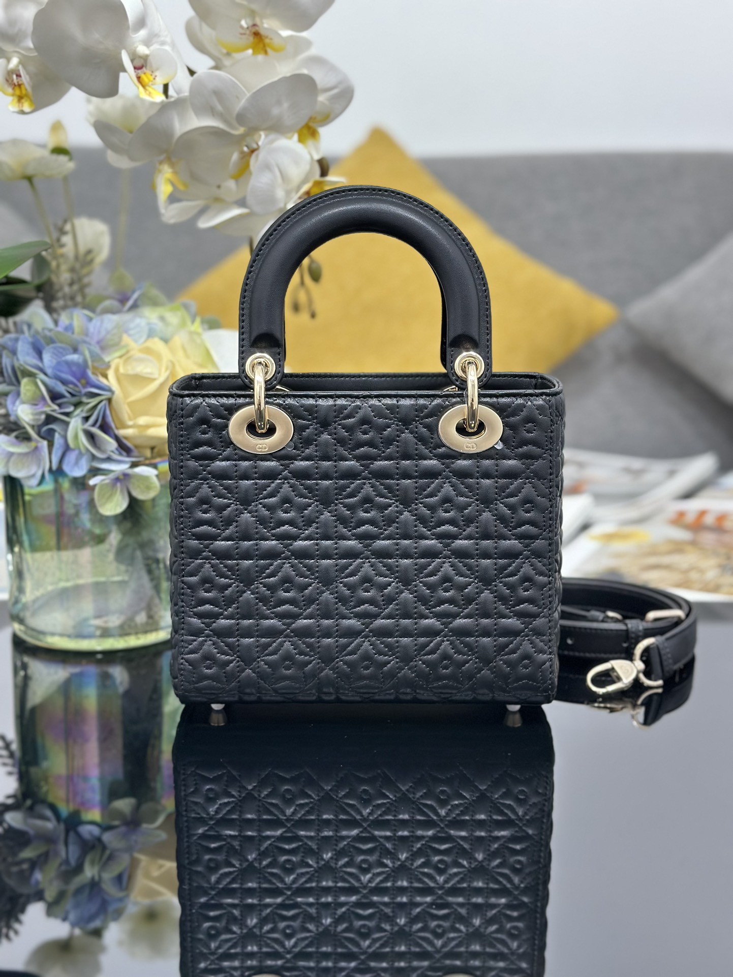 TOP Christian Dior Lady Lucky Star Leather Bag 20 x 17 x 8 cm - 2 Colors&GHW