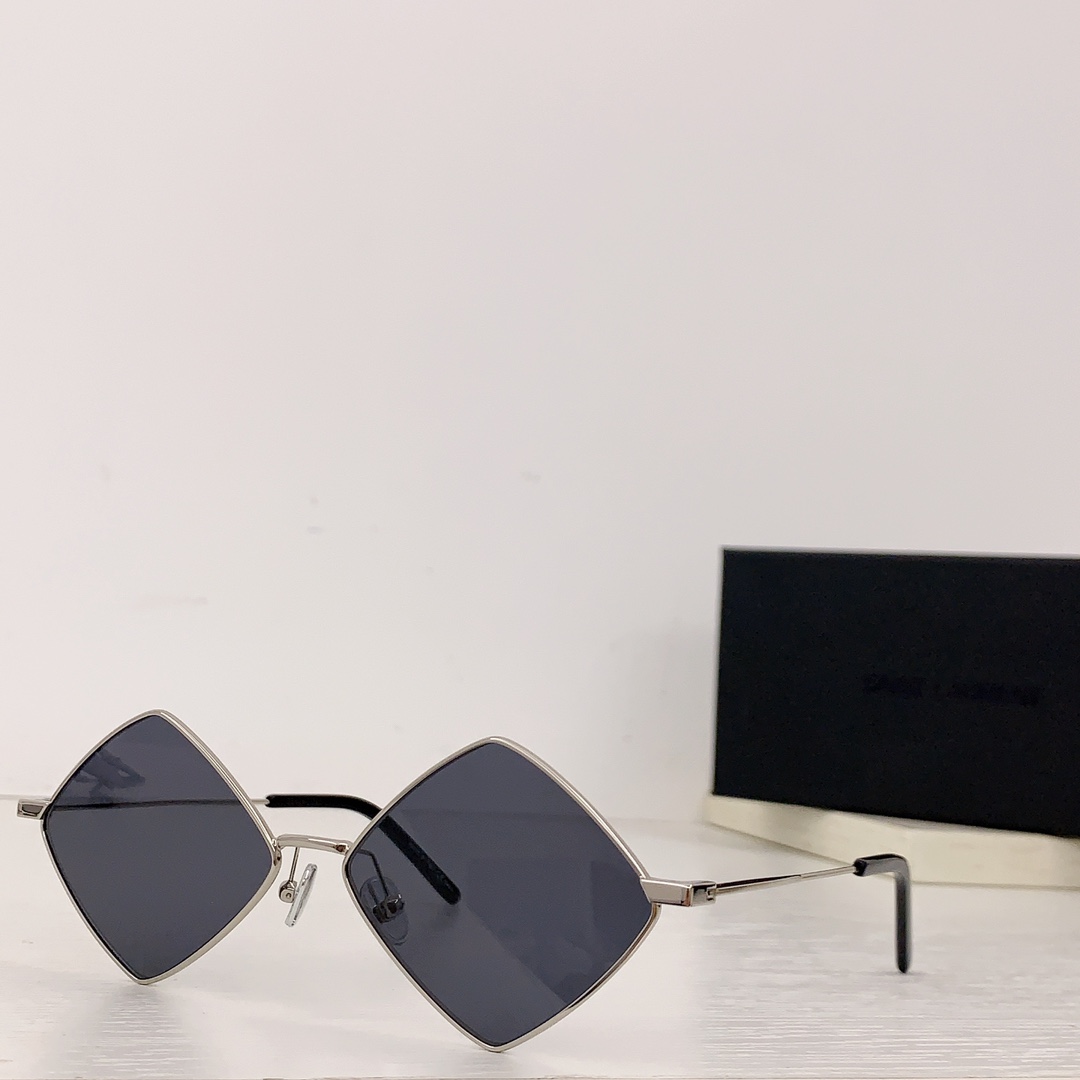 TOP Yves Saint Laurent YSL Sunglasses - 4 Colors