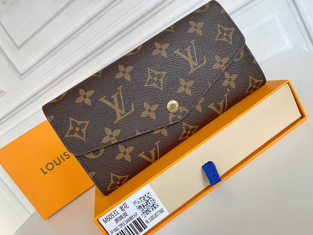 TOP Louis Vuitton LV L*V Monogram Sarah Wallet - Brown
