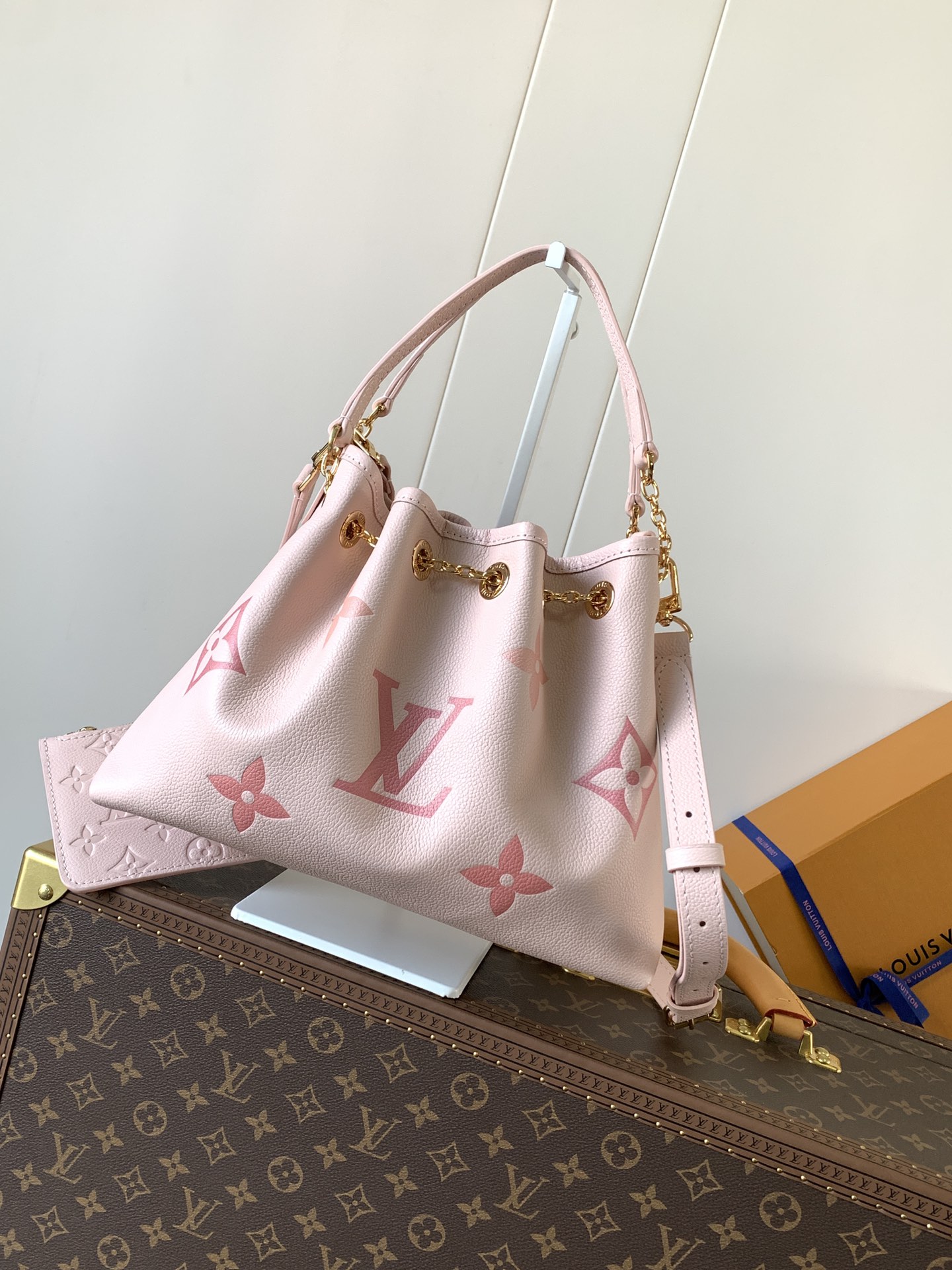 TOP Louis Vuitton LV Summer Bundle Degrade Bag 28x20x11.5cm - Pink