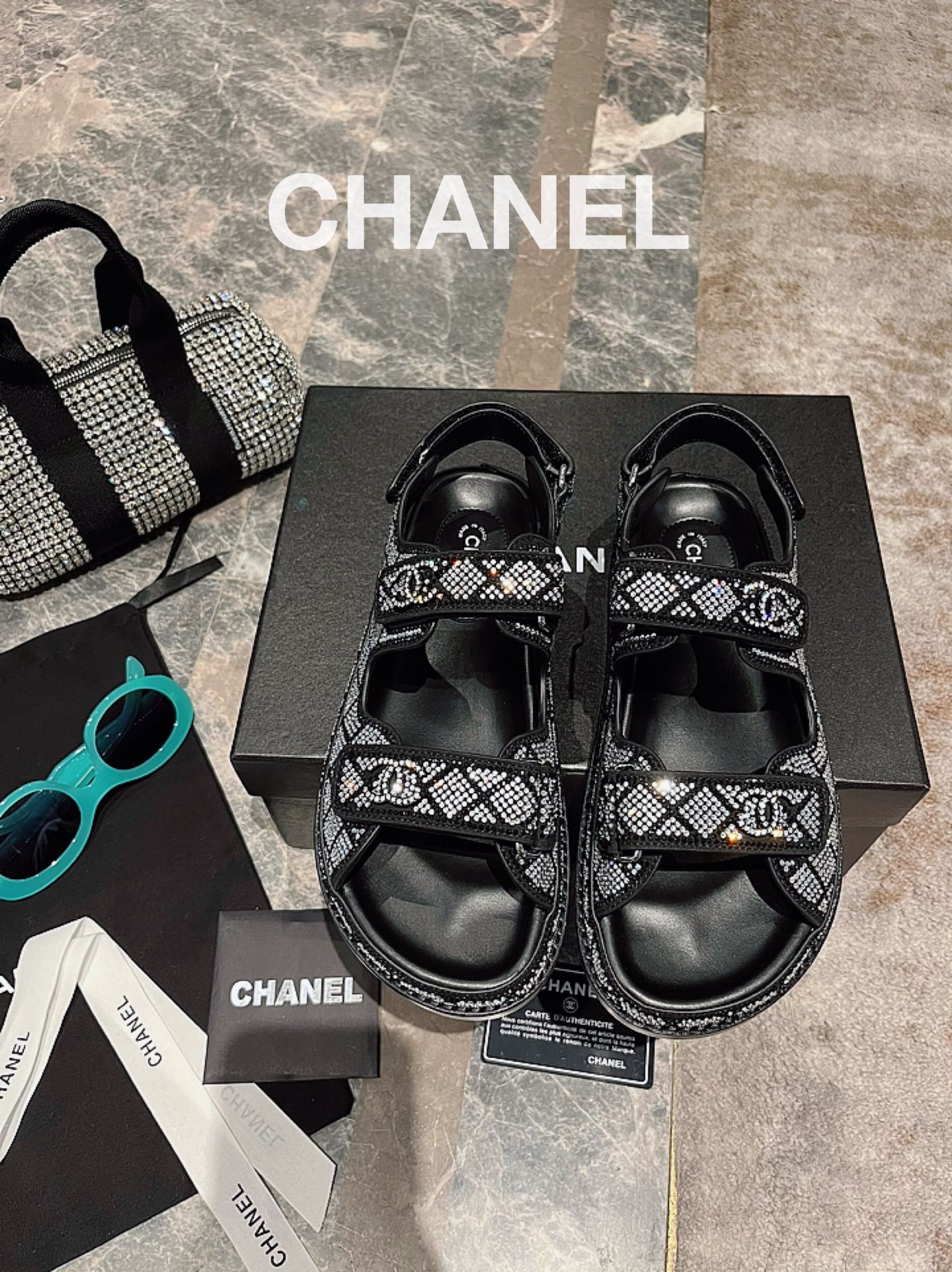TOP CHANEL 22ss Velcro Beach Sandals - Black