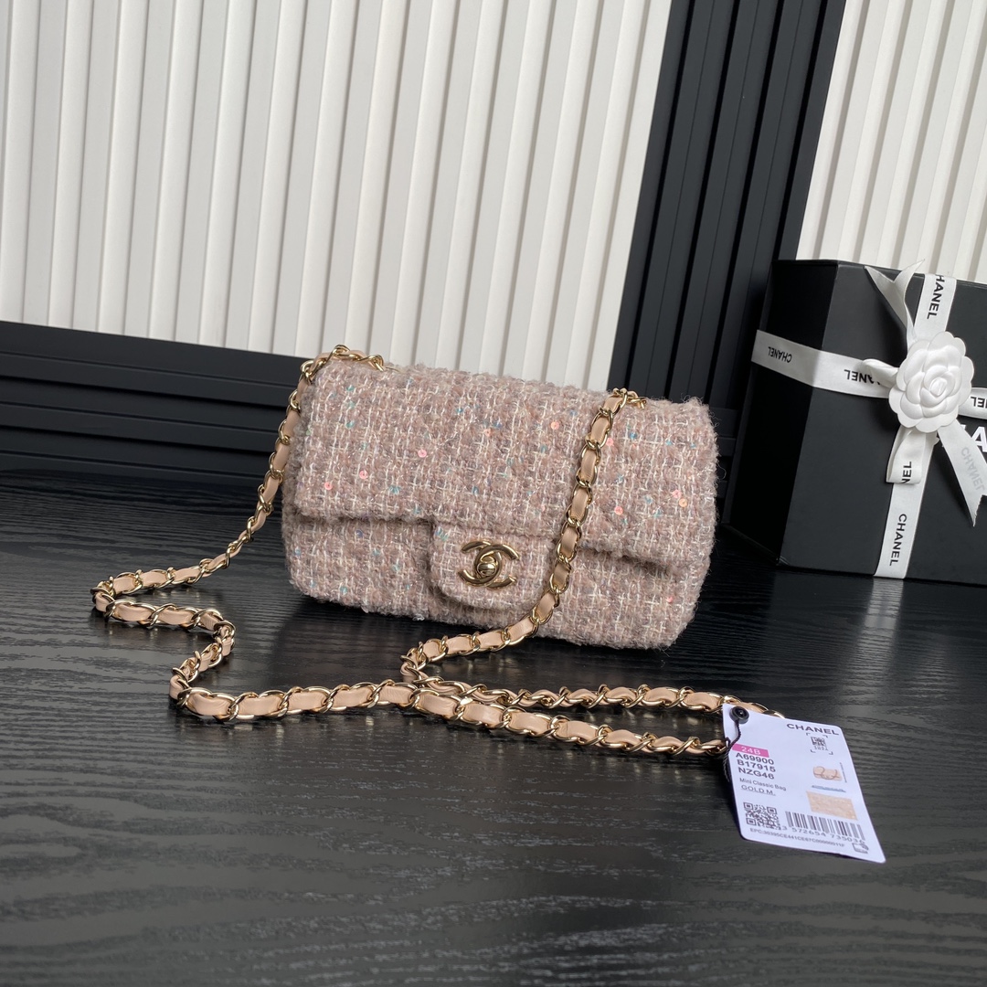 TOP CHANEL Flap Bag 20/25cm - Pink