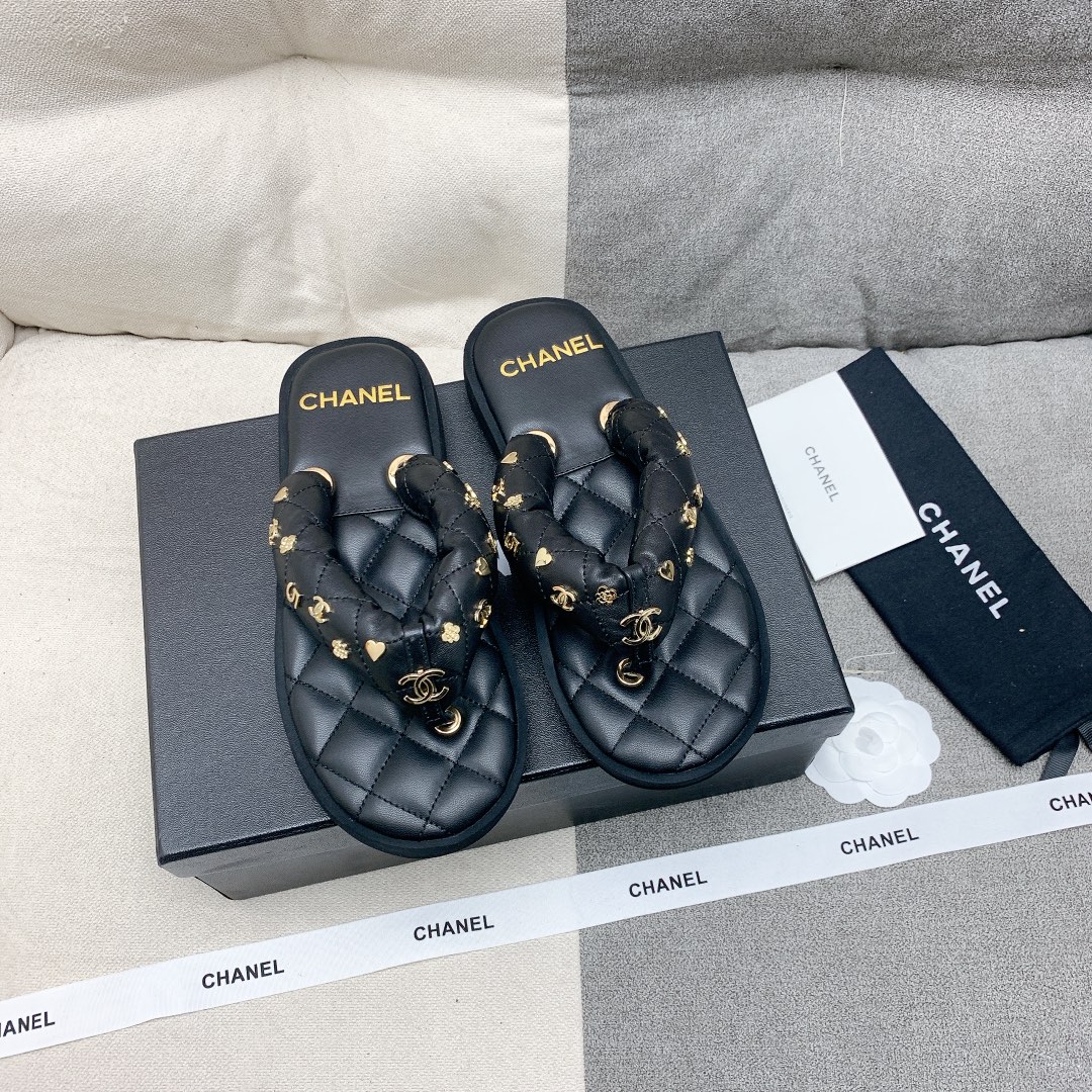 TOP CHANEL Slippers - 3 Colors
