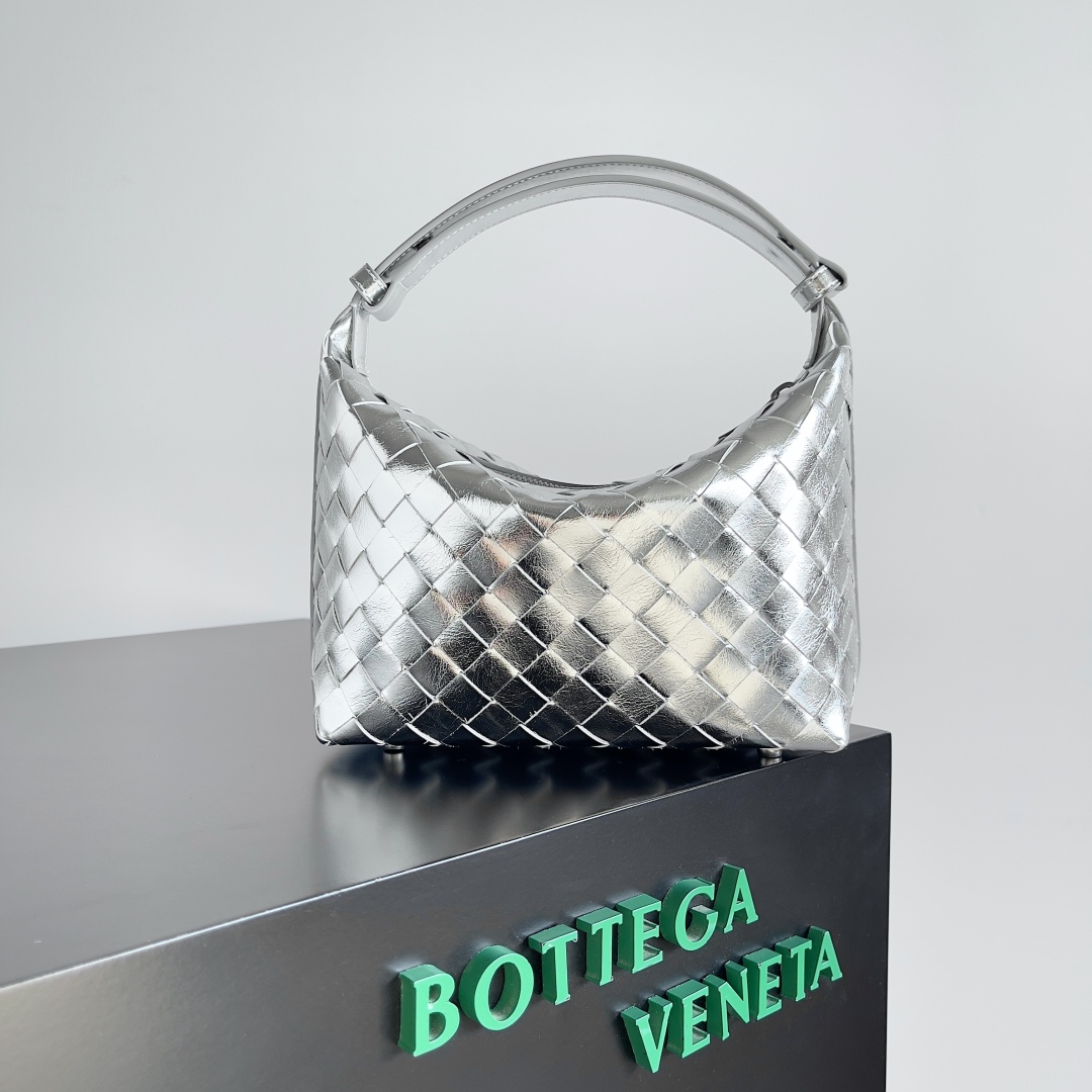 TOP Bottega Veneta BV Nappa Bag Lambskin 22x13x9cm - Silver/Gold
