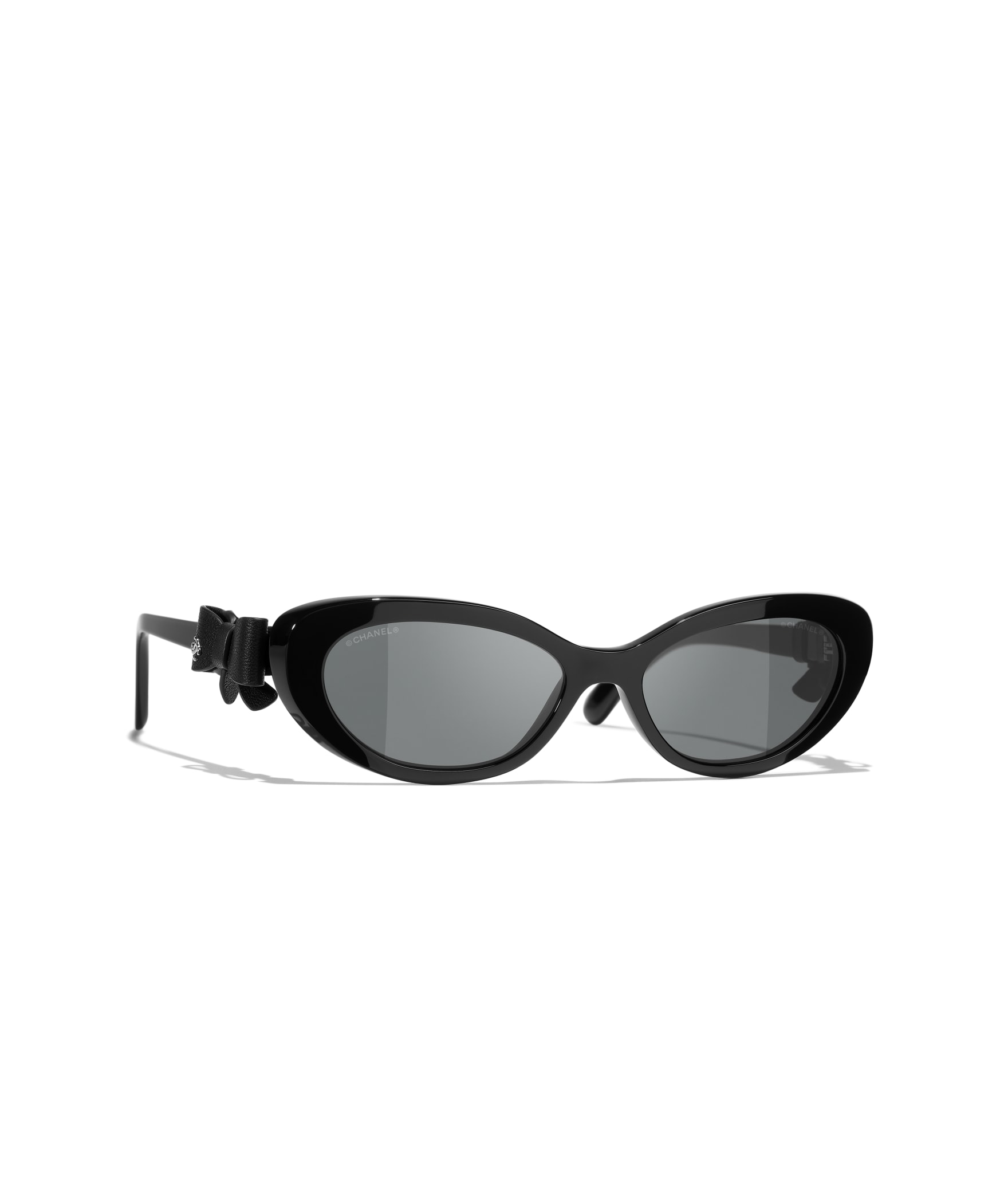 CHANEL Cat Eye Sunglasses A71735X02123S