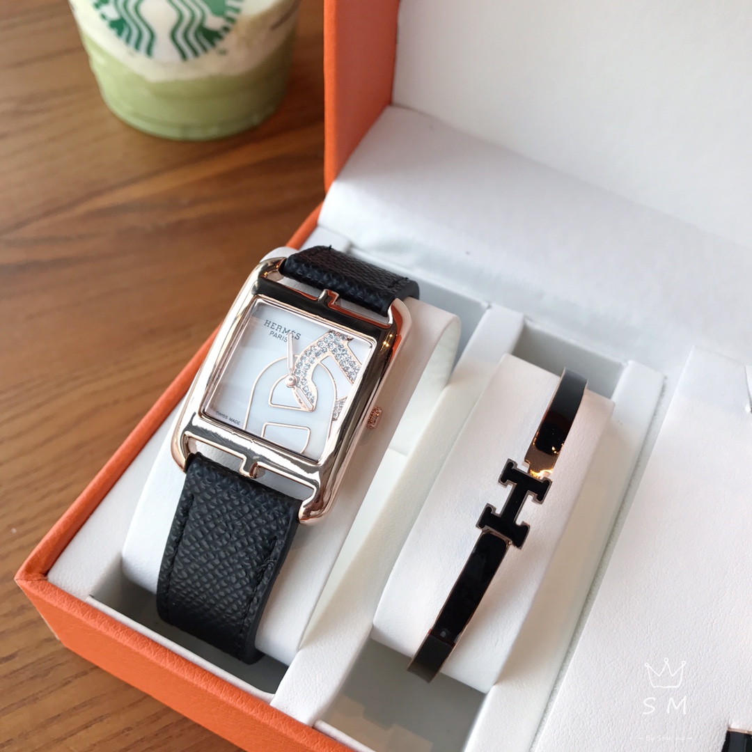 TOP HERMES H Logo Watch Bracelet Necklace Earrings Ring Set