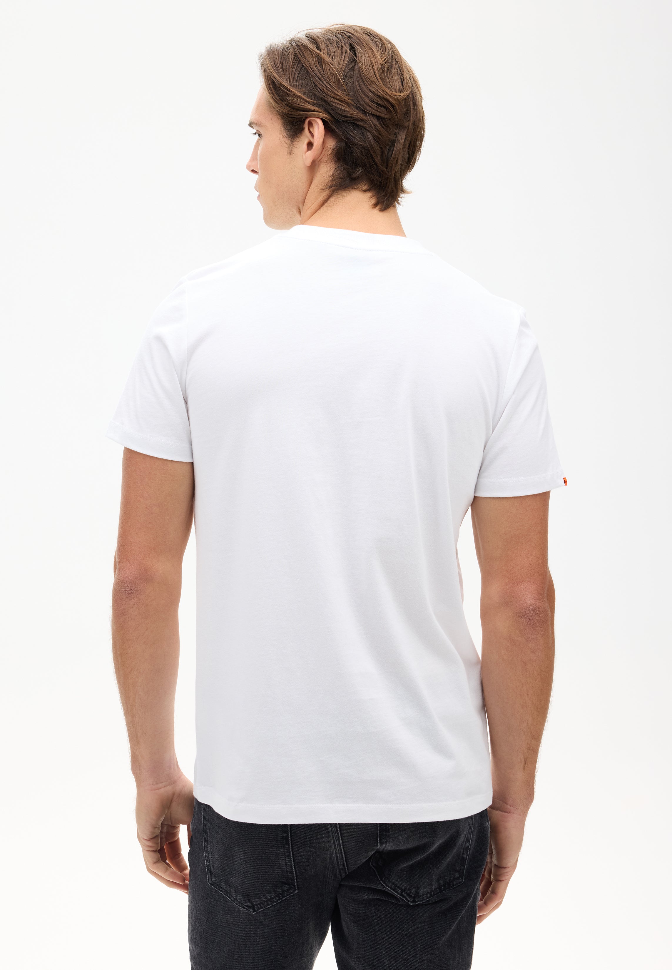 Outdoors Graphic Tee | Optic