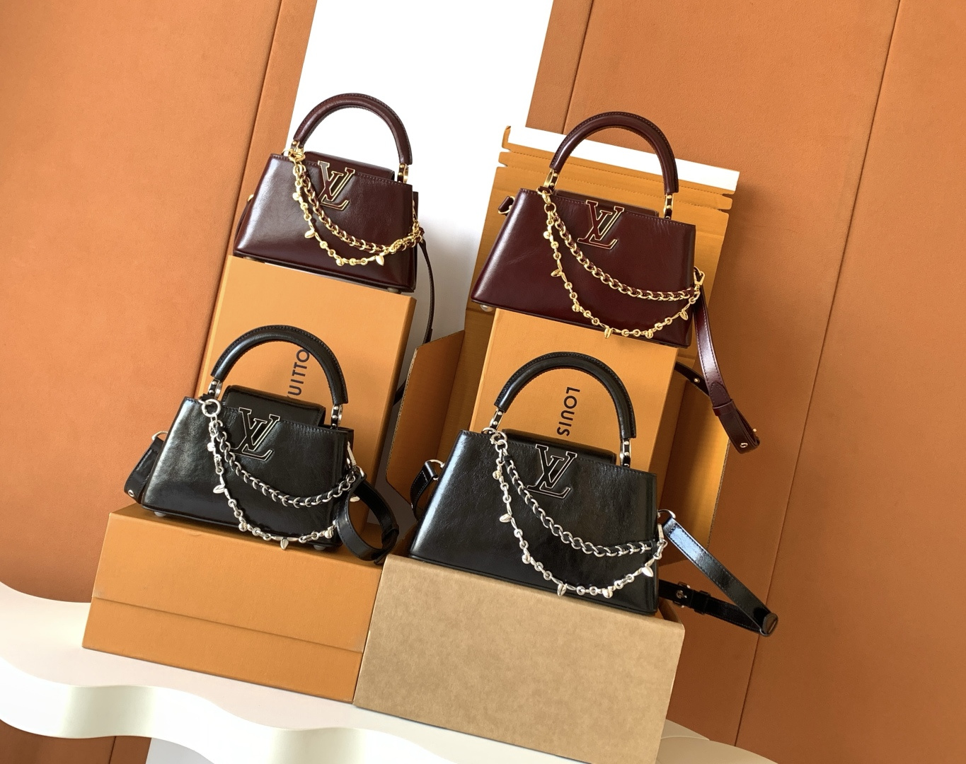 TOP Louis Vuitton LV Capucines East-West Bag 21cm/27cm - 2 Color