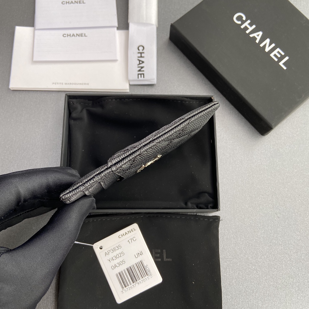 TOP CHANEL Card Case 8x11.5cm - Black