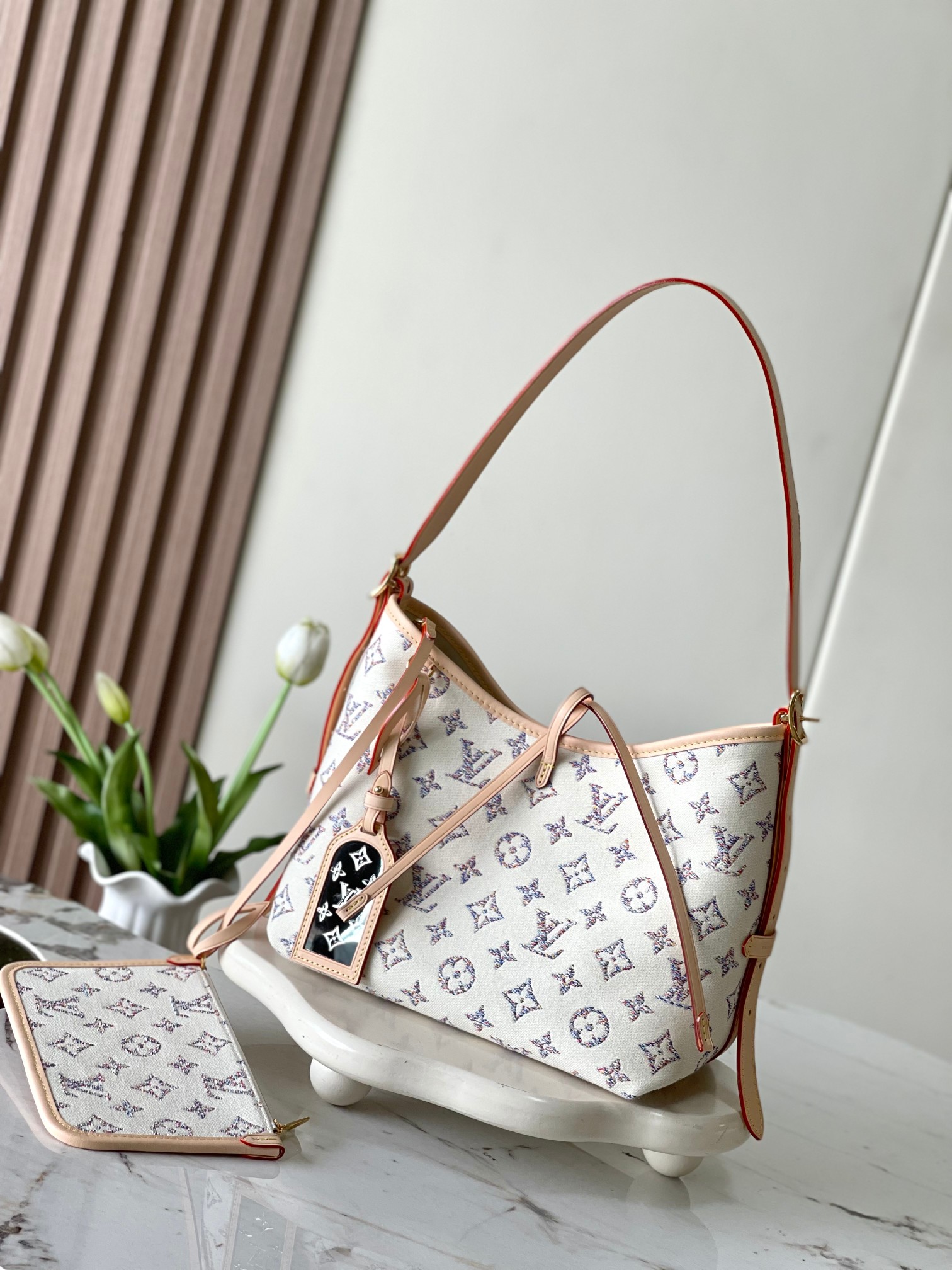TOP Louis Vuitton LV  Carryall  PM Bag 29x24x12cm - White