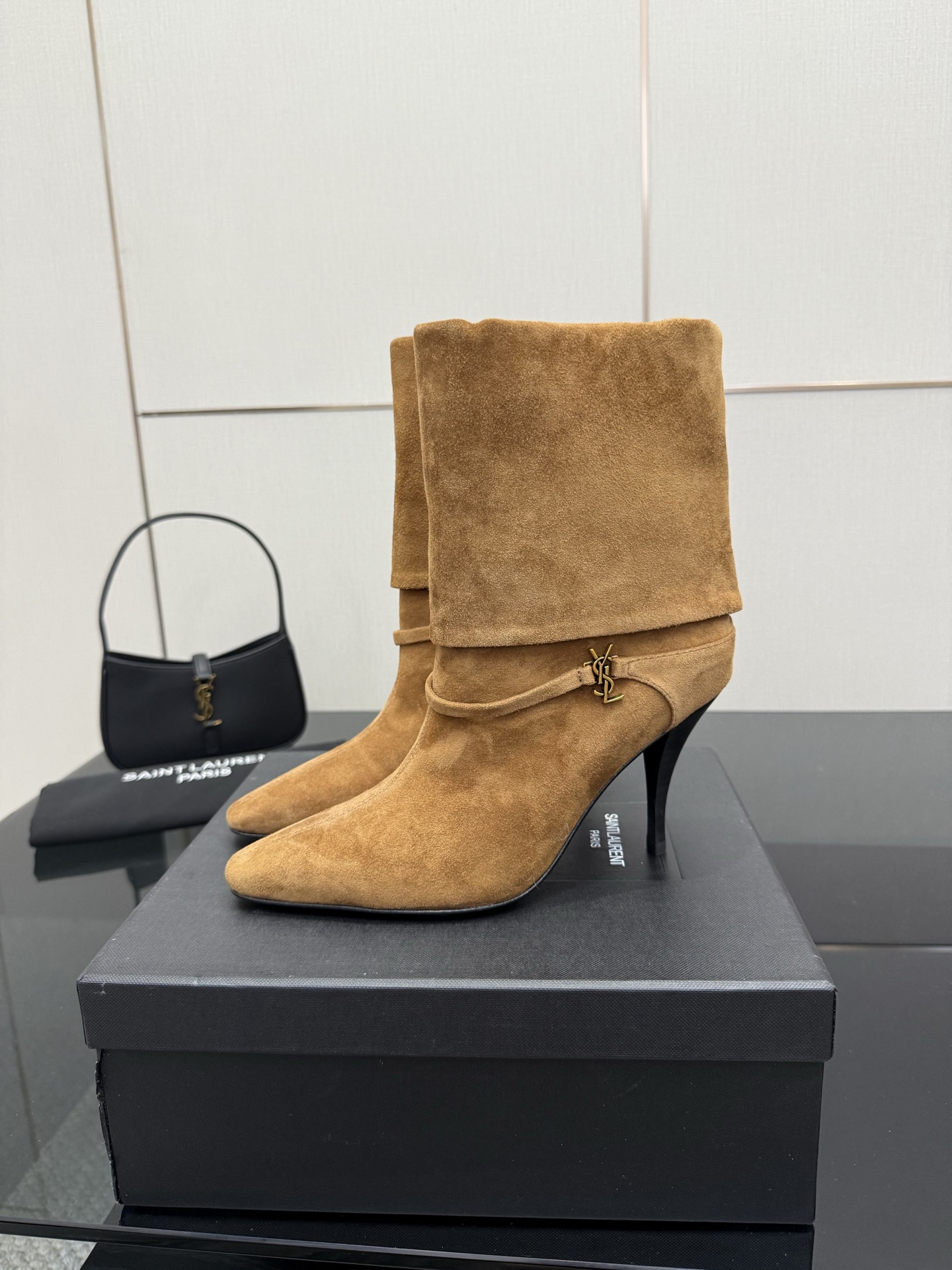 TOP Yves Saint Laurent YSL Ankle Boots Suede Leather - 3 Colors