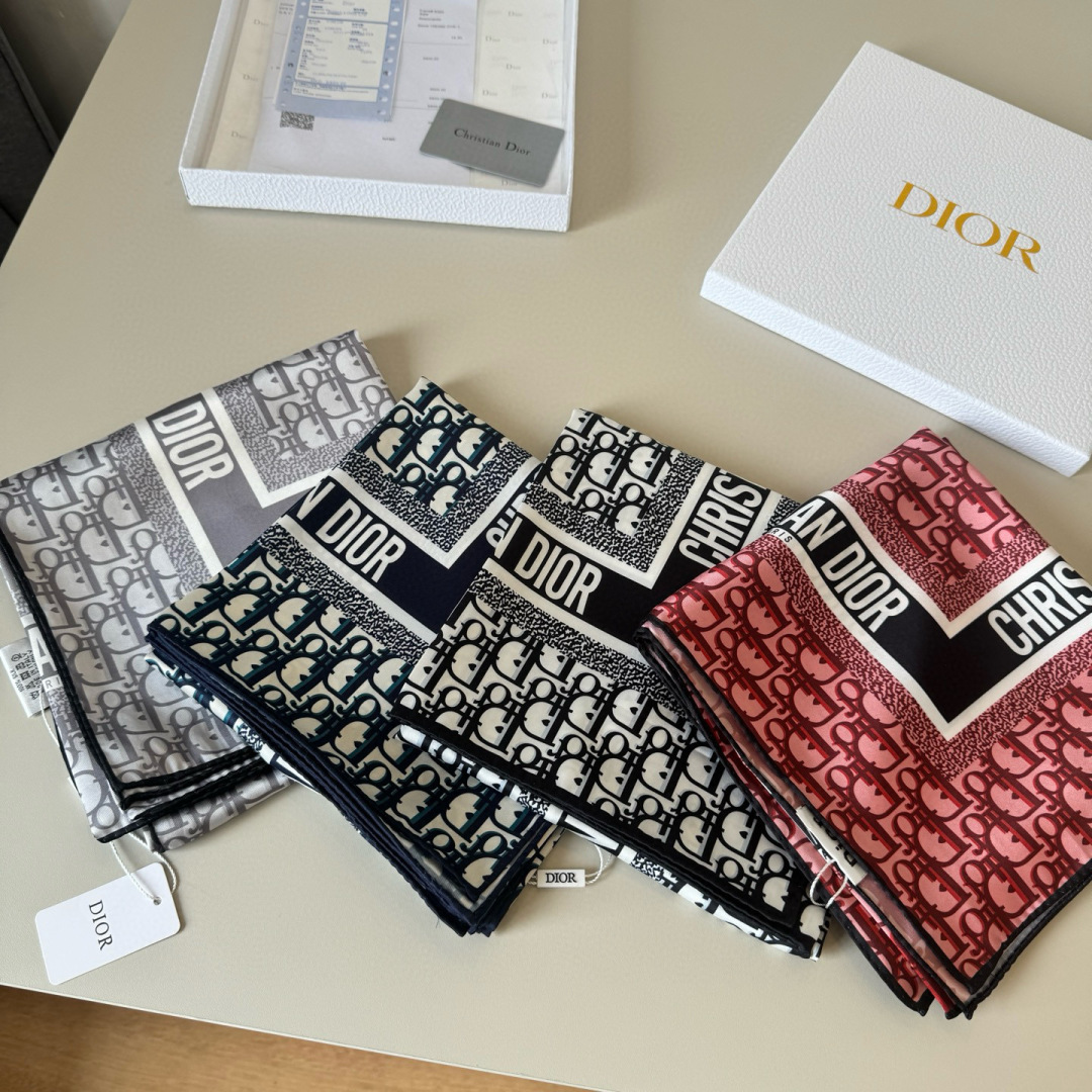 TOP Christian Dior Diortwin Oblique Silk Square Scarf 90 x 90 cm - 4 Colours
