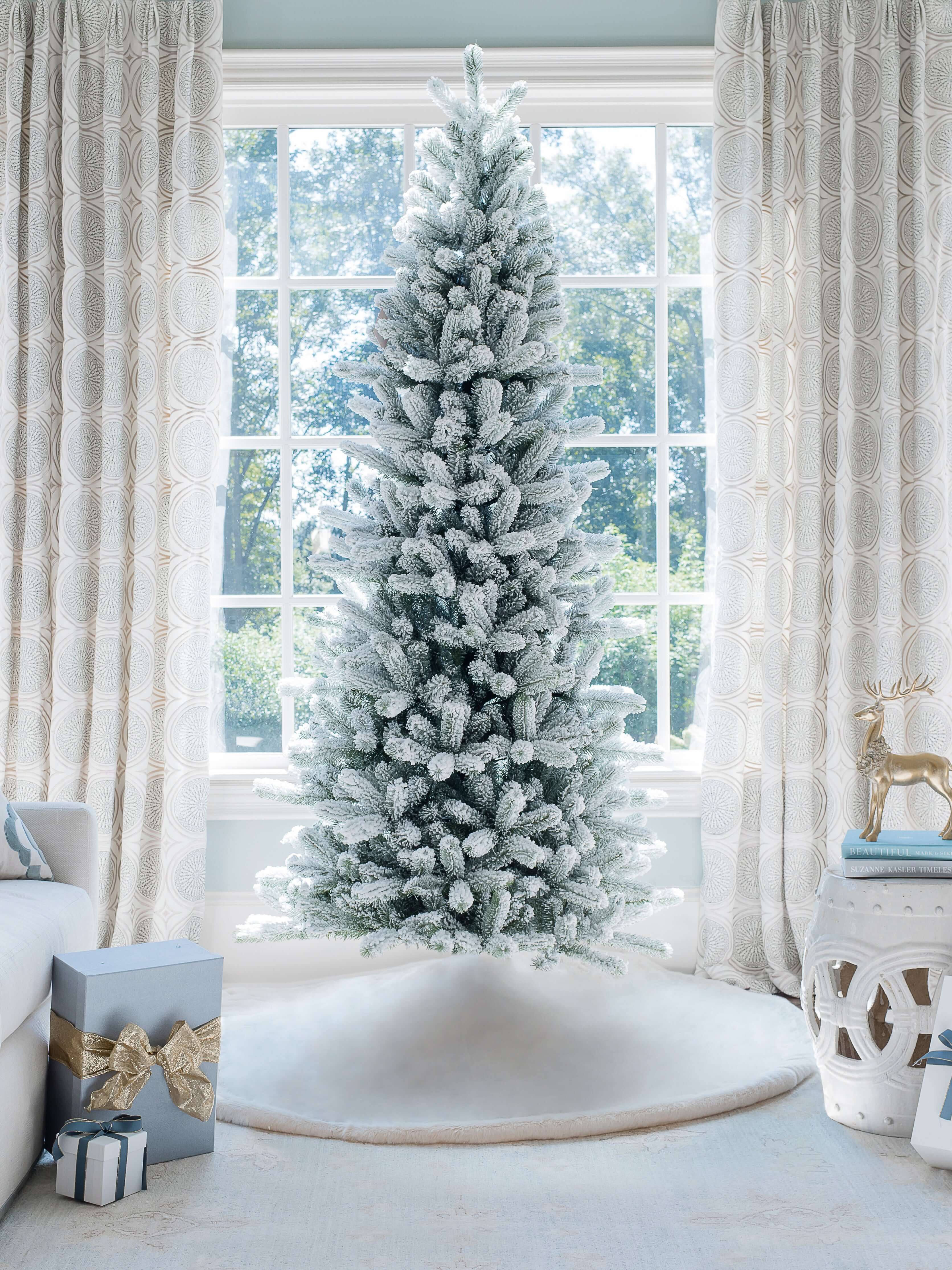 10' Slim Artificial Christmas Tree with 1000 Warm White LED Lights