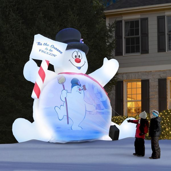 the video projecting 10 frosty the snowman