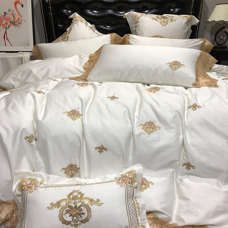 Cushy Spot Luxury Bedding Set