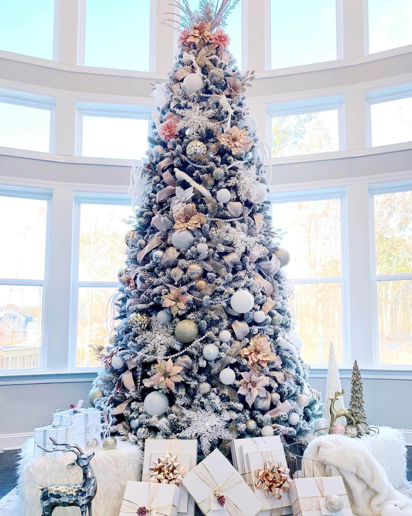 12' Quick-Shape Artificial Christmas Tree Unlit