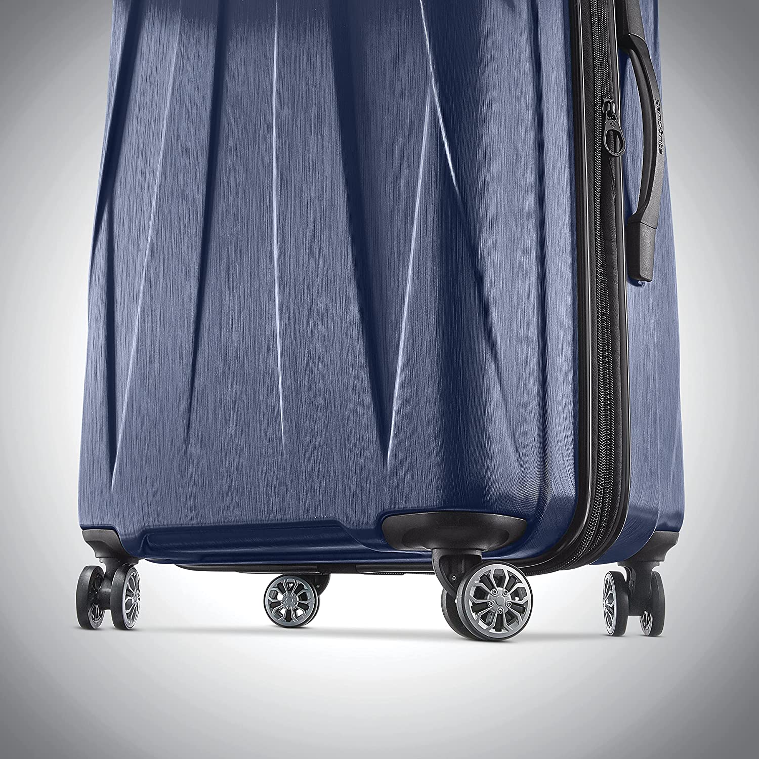 Centric 2 Hardside Expandable Luggage with Spinner Wheels